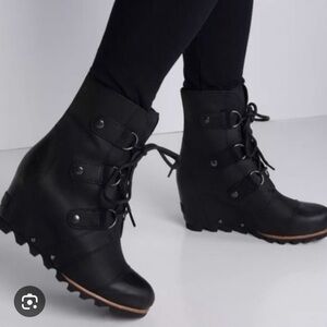 Sorel Joan of Arctic Women's Lace-Up Boots - Dark Brown